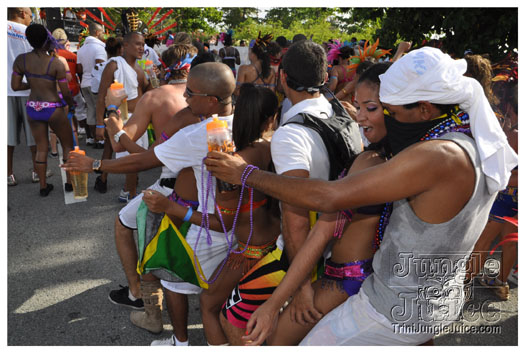 cayman_carnival_batabano_2010_pt2-103