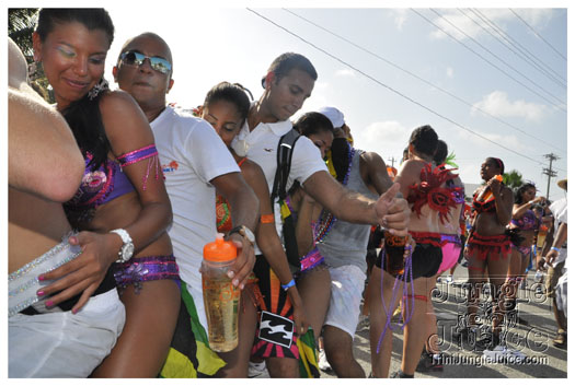 cayman_carnival_batabano_2010_pt2-104