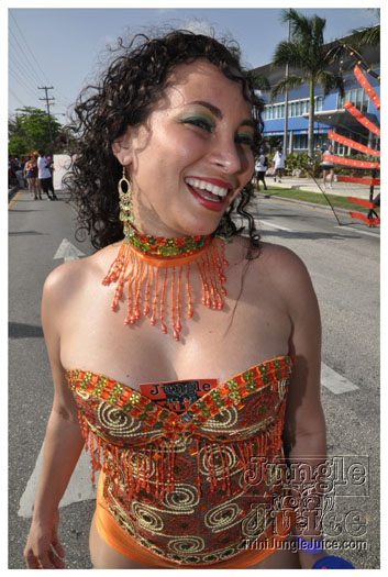 cayman_carnival_batabano_2010_pt2-115