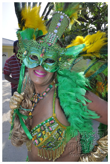 cayman_carnival_batabano_2010_pt2-119