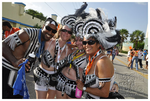 cayman_carnival_batabano_2010_pt2-151