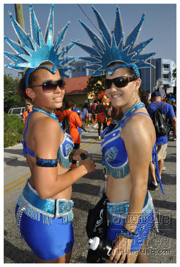 cayman_carnival_batabano_2010_pt2-158