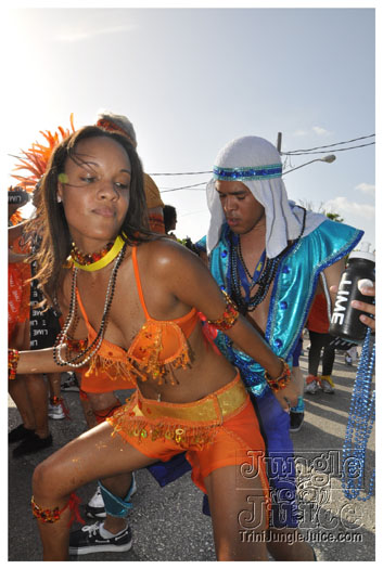 cayman_carnival_batabano_2010_pt2-160