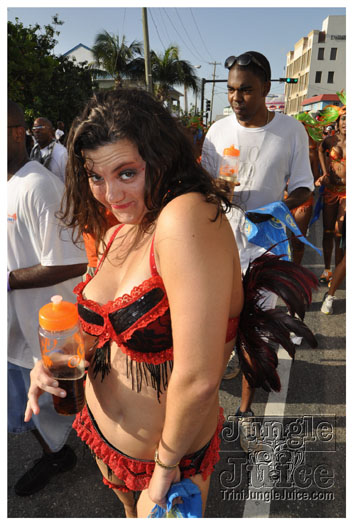 cayman_carnival_batabano_2010_pt3-007