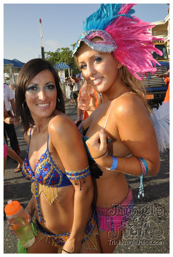 cayman_carnival_batabano_2010_pt3-011