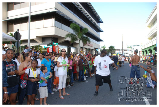 cayman_carnival_batabano_2010_pt3-027