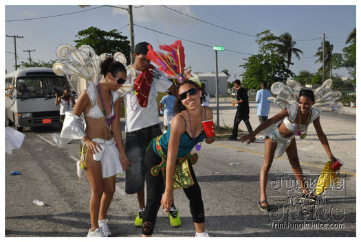 cayman_carnival_batabano_2010_pt3-038