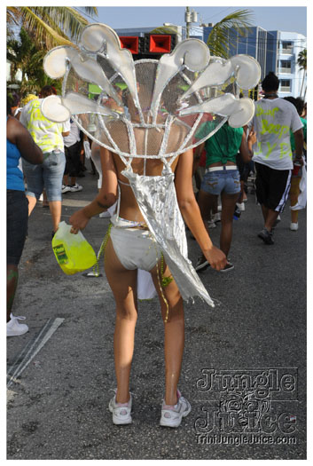 cayman_carnival_batabano_2010_pt3-045