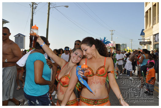 cayman_carnival_batabano_2010_pt3-059