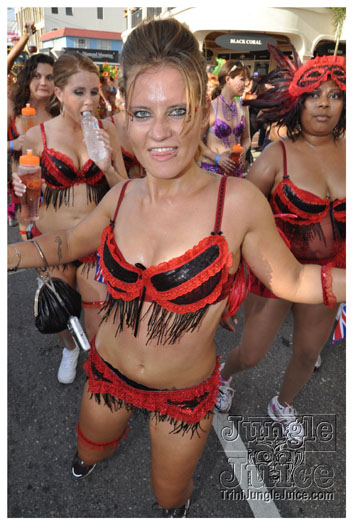 cayman_carnival_batabano_2010_pt3-064