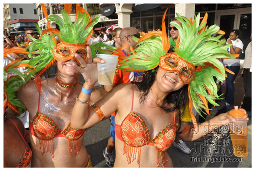 cayman_carnival_batabano_2010_pt3-067