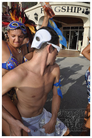 cayman_carnival_batabano_2010_pt3-068