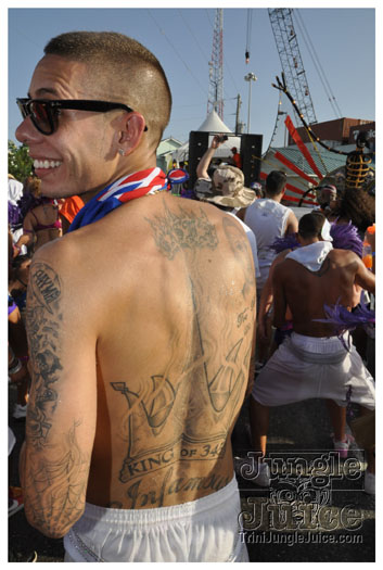 cayman_carnival_batabano_2010_pt3-083