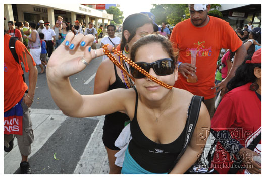 cayman_carnival_batabano_2010_pt3-126