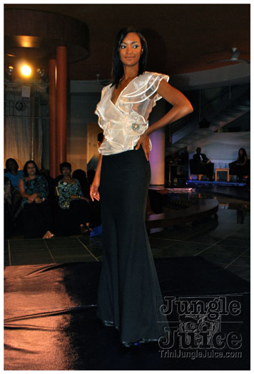 charity_fashion_show_nov14-044