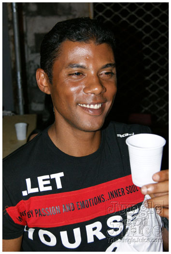 club_360_street_party_may1-041