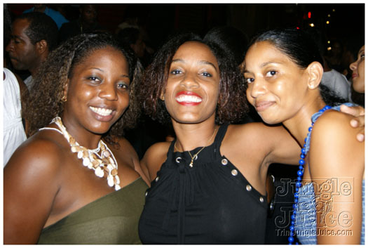 club_360_street_party_may1-044