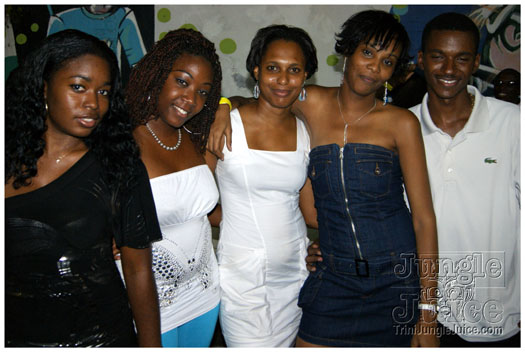 club_360_street_party_may1-047
