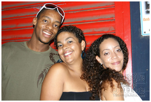 club_360_street_party_may1-049