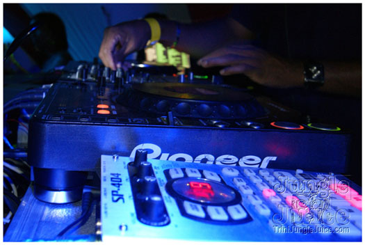 club_360_street_party_may1-080