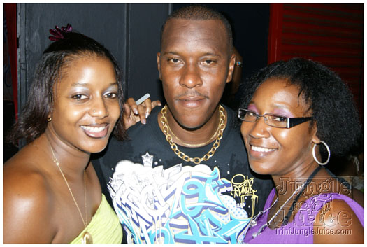 club_360_street_party_may1-116