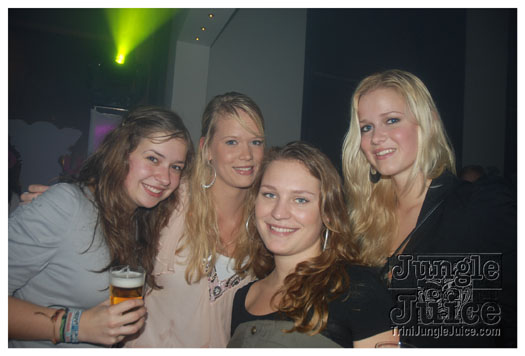 club_chu_chu_opening_nov2010-016