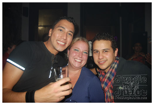 club_chu_chu_opening_nov2010-059