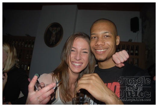 club_chu_chu_opening_nov2010-061