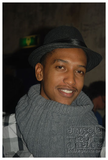 club_chu_chu_opening_nov2010-068