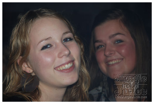 club_chu_chu_opening_nov2010-069