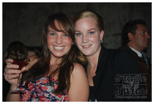 club_chu_chu_opening_nov2010-075