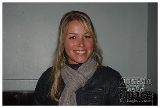 club_chu_chu_opening_nov2010-096