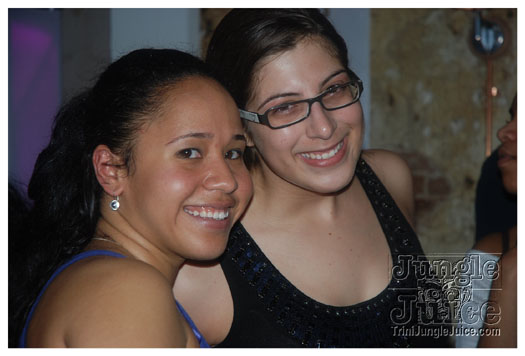 club_chu_chu_opening_nov2010-112