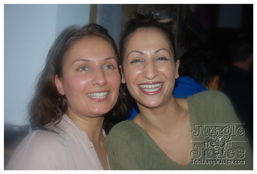 club_chu_chu_opening_nov2010-114