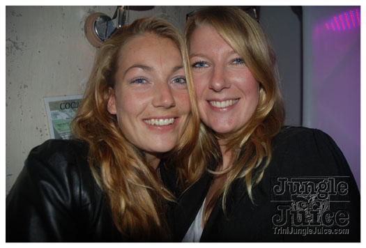 club_chu_chu_opening_nov2010-141