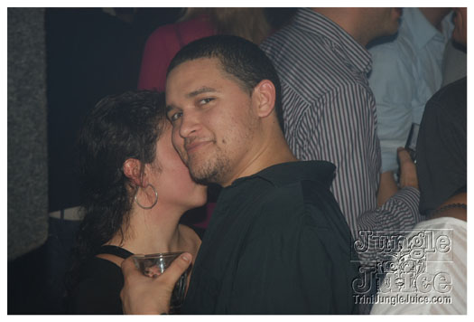 club_chu_chu_opening_nov2010-143