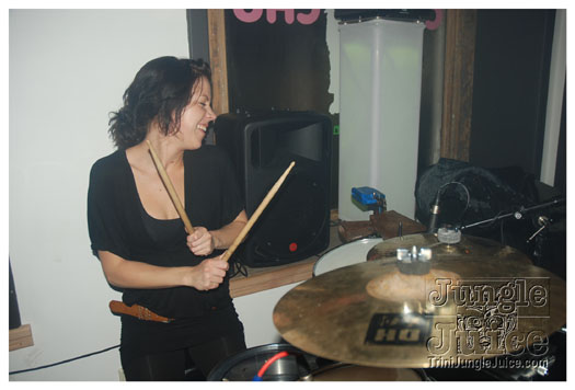 club_chu_chu_opening_nov2010-146