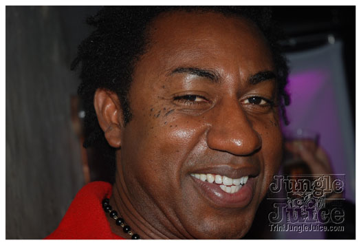 club_chu_chu_opening_nov2010-152