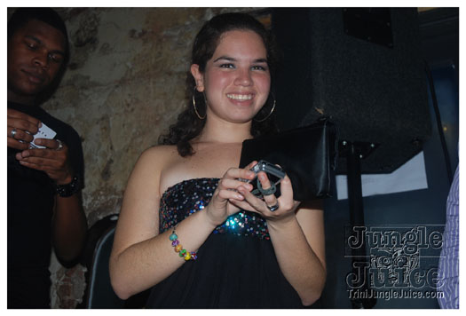 club_chu_chu_opening_nov2010-155