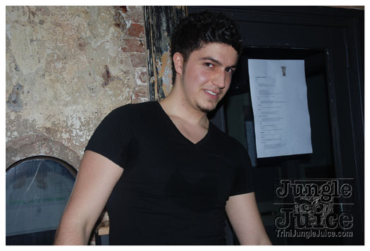 club_chu_chu_opening_nov2010-164