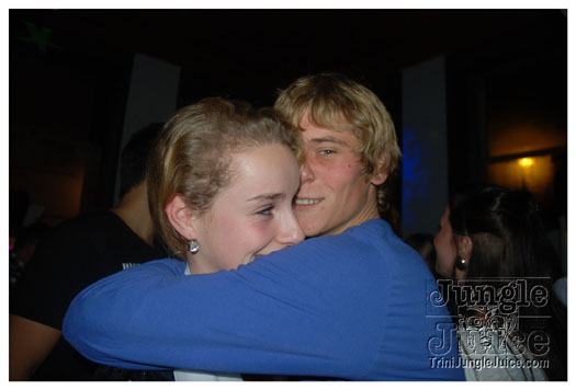 club_chu_chu_opening_nov2010-166