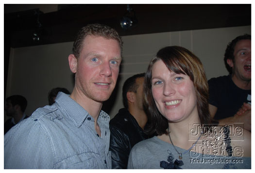 club_chu_chu_opening_nov2010-177