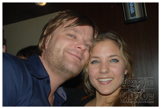 club_chu_chu_opening_nov2010-183