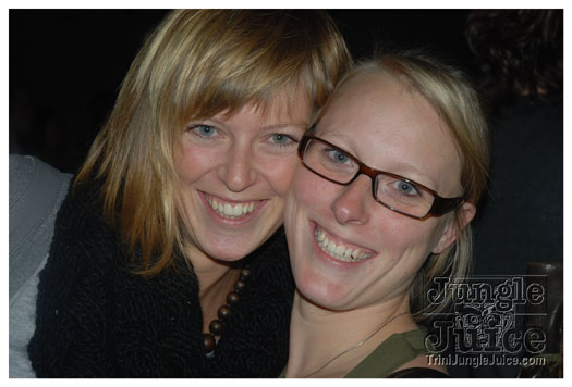 club_chu_chu_opening_nov2010-196