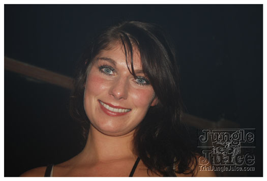 club_chu_chu_opening_nov2010-205