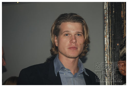 club_chu_chu_opening_nov2010-213