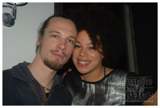 club_chu_chu_opening_nov2010-243