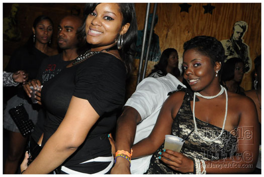 connection_royale_2010_nov27-134