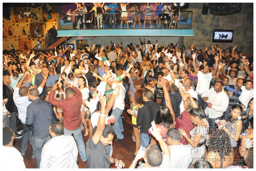 connection_royale_2010_nov27-153