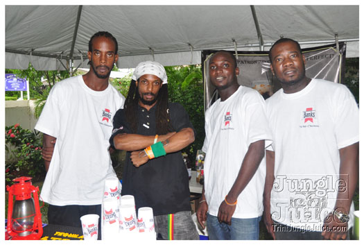 crack_of_dawn_jul31_2010-008